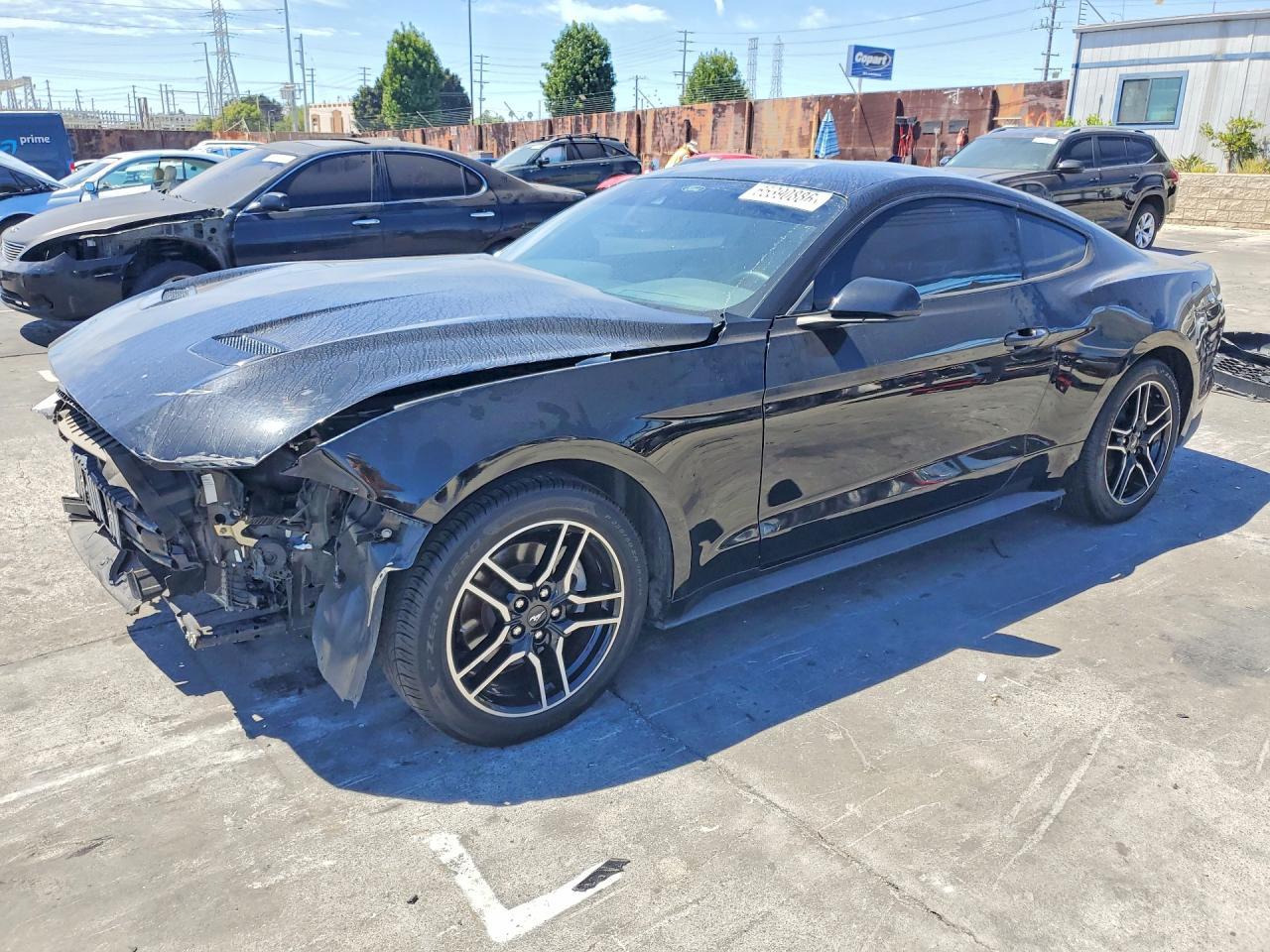Ford Mustang EcoBoost 2021 z americké aukce